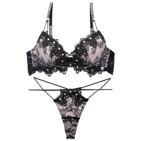 4/17新作!【明日花キララプロデュース/WhipBunny】Luxury Bijou Studs Bra&T-back / ラグジュアリービジュースタッズブラ＆Tバック(レースブラック-B65/ショーツM)