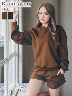 10/8新作!ワンカラー長袖プルオーバー&ショートパンツルームウェア