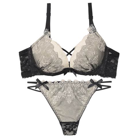 12/12新作!【EFサイズ】エレガントエンブロイダリー育乳脇高ブラジャー＆バック透けTバックショーツ［大人気］(ブラック-E65/ショーツM)