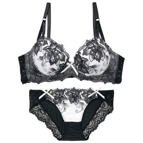 11/15再販!【三上悠亜着用】ロイヤルラメフラワー育乳脇高ブラジャー&フルバックショーツ［激売れ］(ブラック-B65/ショーツM)