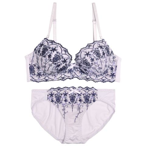 12/12新作!クラシカルバタフライ育乳脇高ブラジャー&フルバックショーツ［激売れ］(ラベンダー-A70/ショーツM)