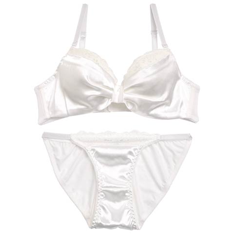 スイートサテンリボンレースブラジャー&フルバックショーツ(オフホワイト-B70/ショーツM)