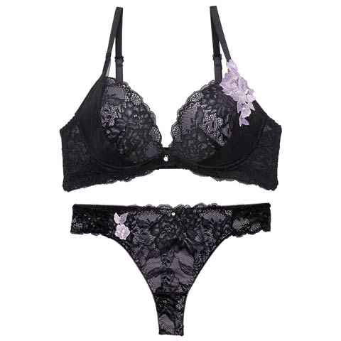 12/10新作!【三上悠亜着用】クラシックレーシィローズブラジャー&バック透けTバックショーツ［激売れ］(ブラック-B65/ショーツM)