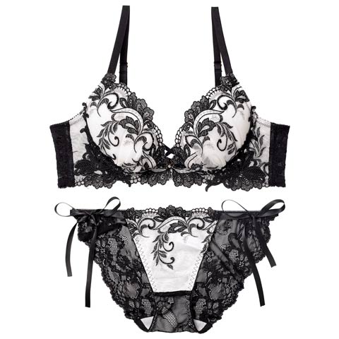11/14新作!【永尾まりや着用】【Reinest】バロックリーフエンブロイダリーブラジャー&サイド紐バック透けフルバックショーツ［大人気］(ブラック-A65/ショーツM)