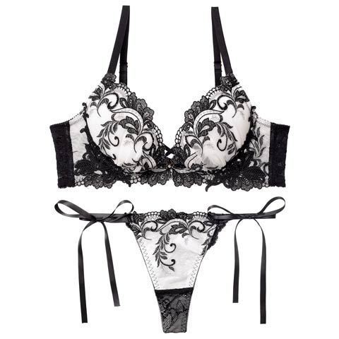 11/14新作!【永尾まりや着用】【Reinest】バロックリーフエンブロイダリーブラジャー&サイド紐バック透けTバックショーツ［大人気］(ブラック-A65/ショーツM)